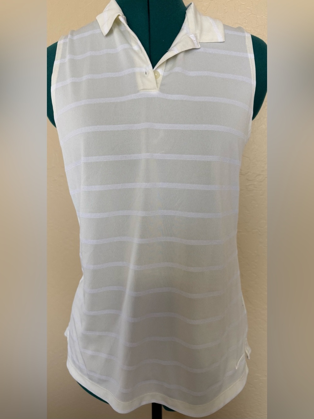 Nike Ladies Dry Fit Sleeveless Golf Top | Cream Yellow